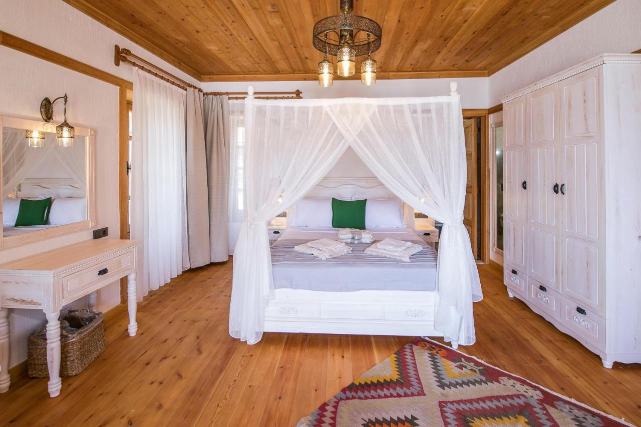 Pier House Hotel Kalkan Buitenkant foto